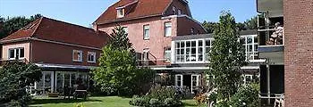 Wehrburg 3* Куксхафен