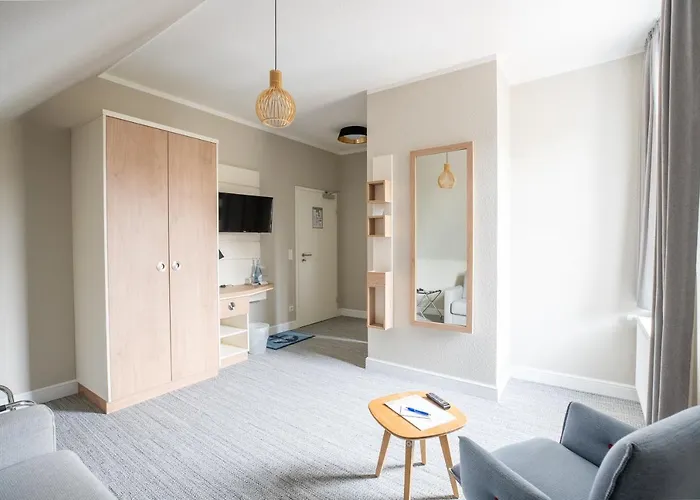 伍赫伯格酒店 酒店