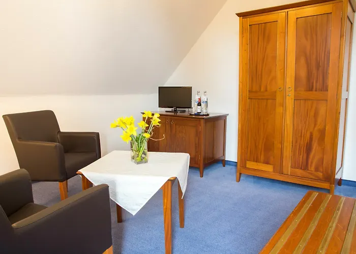 伍赫伯格酒店 酒店