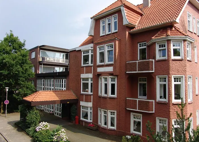 伍赫伯格酒店 酒店